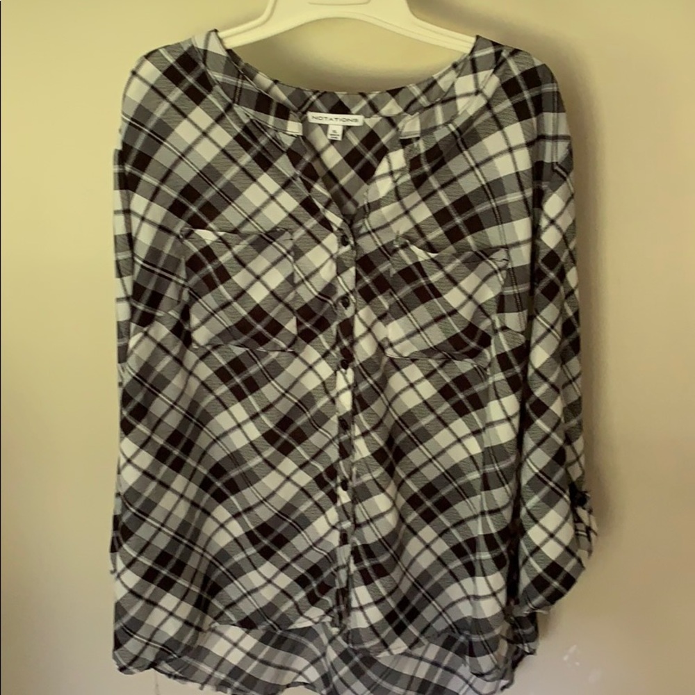 Black and white tunic blouse